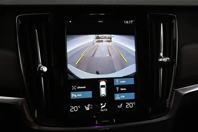Valkoinen Farmari, Volvo V90 Cross Country – VAR-15099