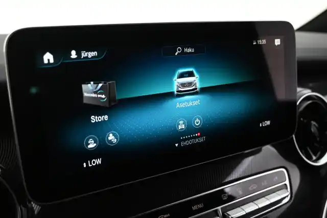 Musta Tila-auto, Mercedes-Benz EQV – VAR-15358