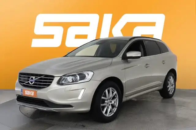 Beige Maastoauto, Volvo XC60 – VAR-15386