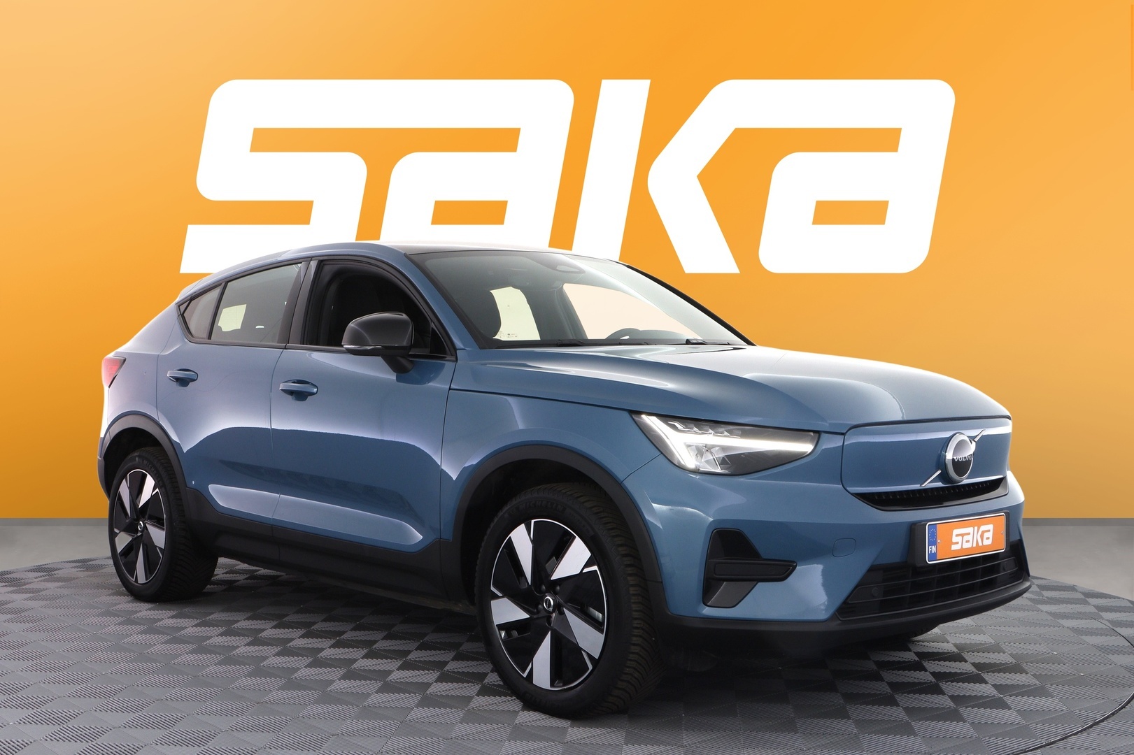 Sininen Maastoauto, Volvo C40 – VAR-15413