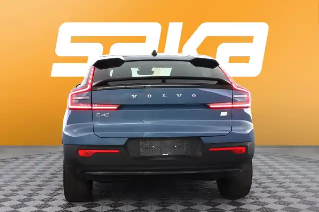 Sininen Maastoauto, Volvo C40 – VAR-15413