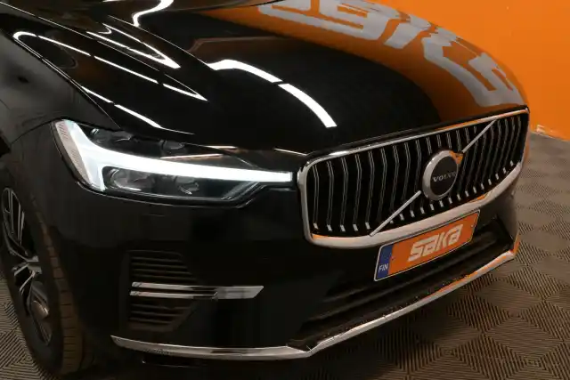 Musta Maastoauto, Volvo XC60 – VAR-15445