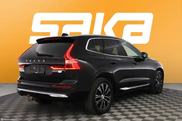 Musta Maastoauto, Volvo XC60 – VAR-15445