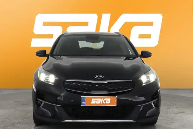 Musta Viistoperä, Kia XCeed – VAR-16005