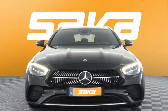 Musta Farmari, Mercedes-Benz E – VAR-16097