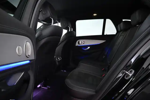 Musta Farmari, Mercedes-Benz E – VAR-16097