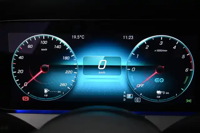 Musta Farmari, Mercedes-Benz E – VAR-16097
