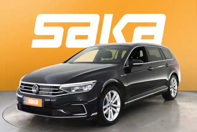 Musta Farmari, Volkswagen Passat – VAR-16165