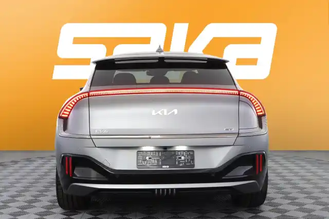 Harmaa Maastoauto, Kia EV6 – VAR-162955