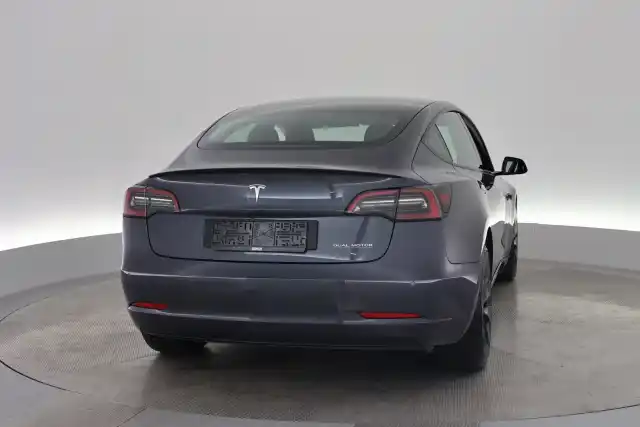 Harmaa Sedan, Tesla Model 3 – VAR-16366