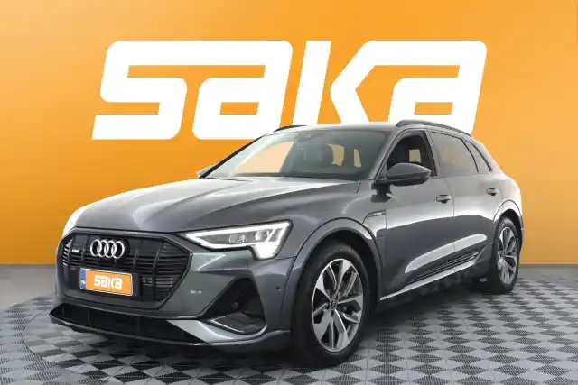 Harmaa Maastoauto, Audi e-tron – VAR-16382