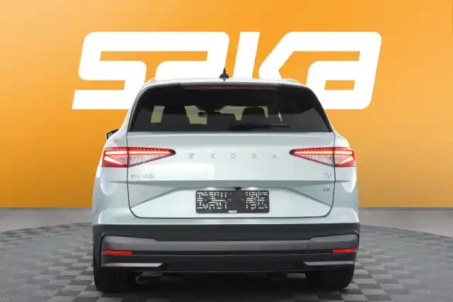 Vihreä Maastoauto, Skoda Enyaq – VAR-16442