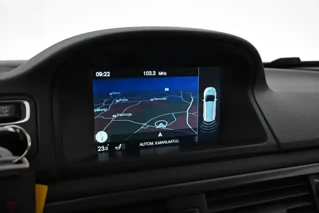 Ruskea Farmari, Volvo XC70 – VAR-16571
