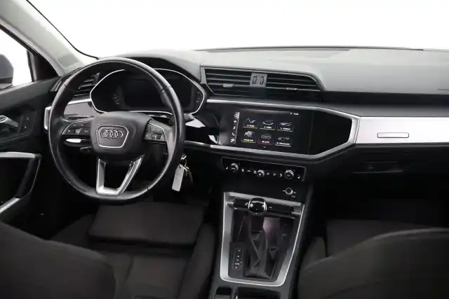 Hopea Maastoauto, Audi Q3 – VAR-16635