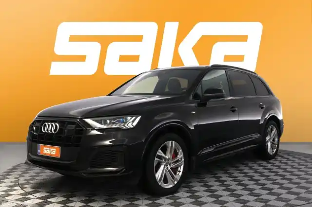 Musta Maastoauto, Audi Q7 – VAR-16710
