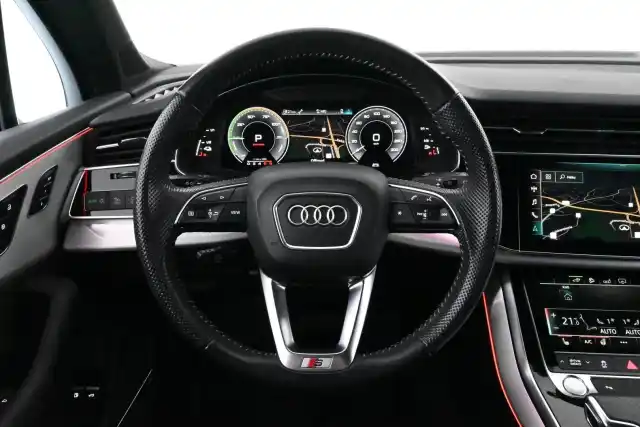 Musta Maastoauto, Audi Q7 – VAR-16710