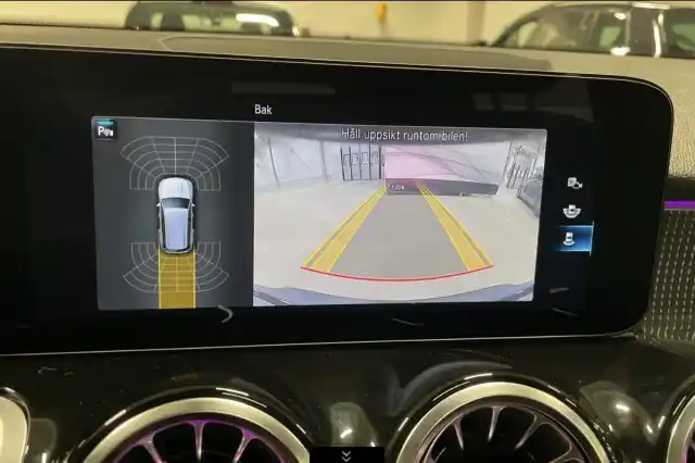 Musta Maastoauto, Mercedes-Benz EQB – VAR-16776