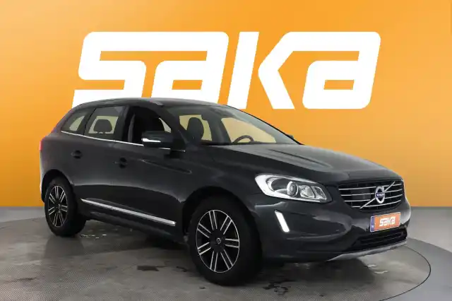 Harmaa Maastoauto, Volvo XC60 – VAR-16849