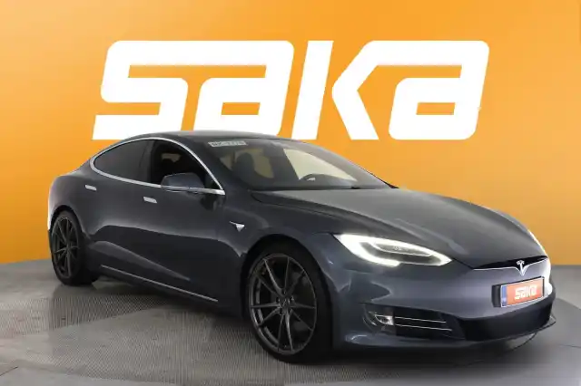 Harmaa Sedan, Tesla Model S – VAR-16911