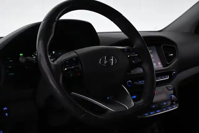 Musta Viistoperä, Hyundai IONIQ electric – VAR-16969