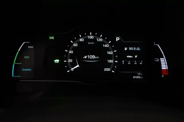 Musta Viistoperä, Hyundai IONIQ electric – VAR-16969