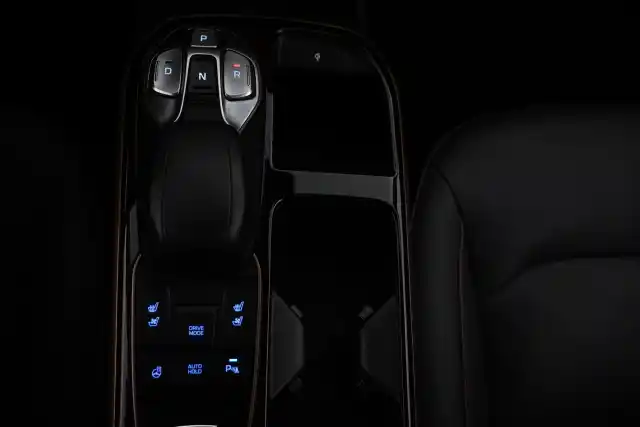Musta Viistoperä, Hyundai IONIQ electric – VAR-16969