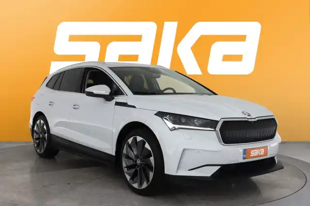 Valkoinen Maastoauto, Skoda Enyaq – VAR-17017