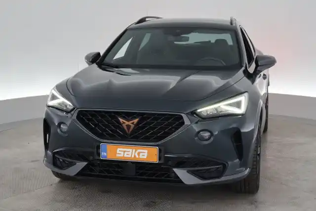 Harmaa Maastoauto, CUPRA Formentor – VAR-17050