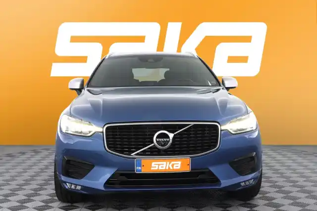 Sininen Maastoauto, Volvo XC60 – VAR-17053
