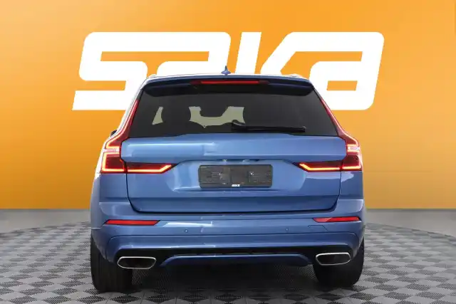 Sininen Maastoauto, Volvo XC60 – VAR-17053