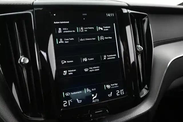 Sininen Maastoauto, Volvo XC60 – VAR-17053