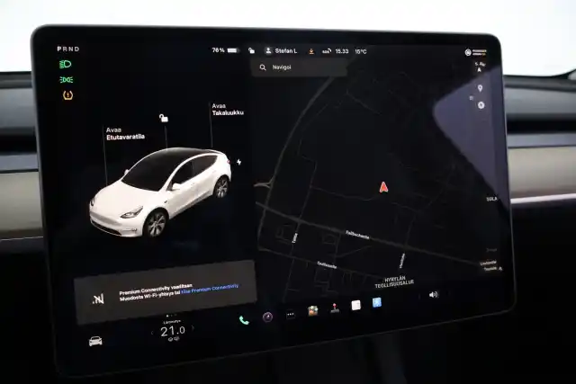 Valkoinen Maastoauto, Tesla Model Y – VAR-17081