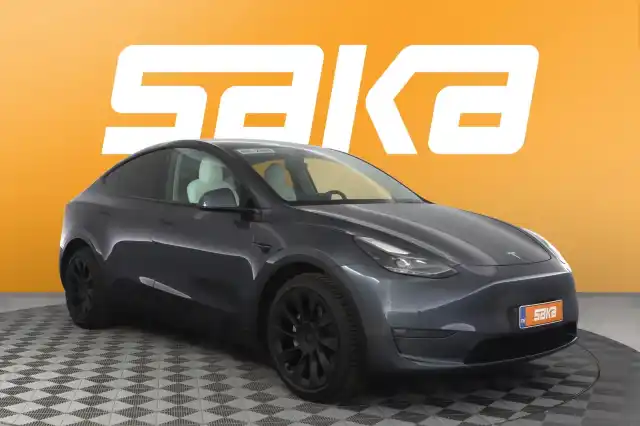 Harmaa Maastoauto, Tesla Model Y – VAR-17230