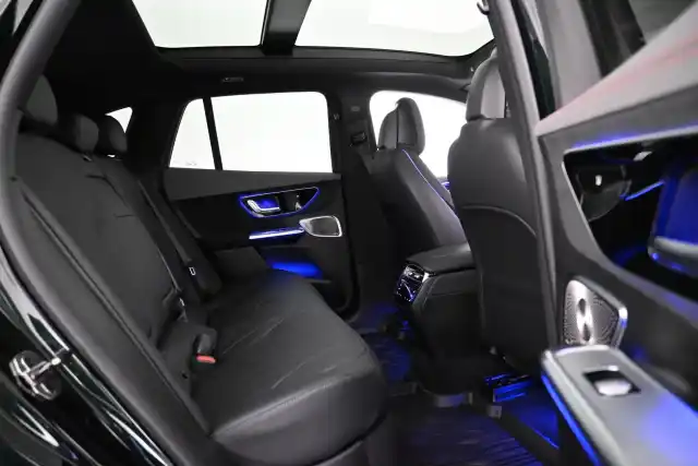 Vihreä Maastoauto, Mercedes-Benz EQE SUV – VAR-17234