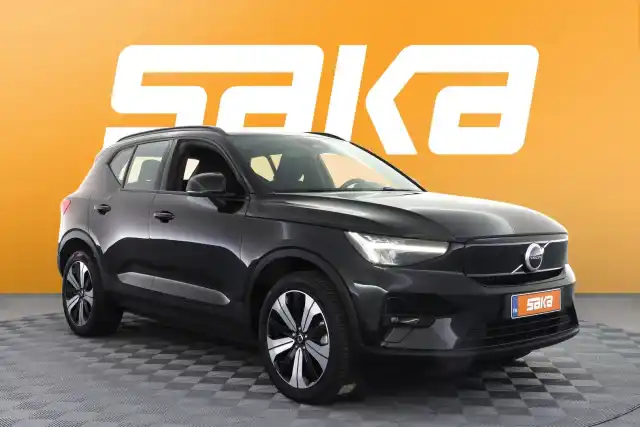 Musta Maastoauto, Volvo XC40 – VAR-17258