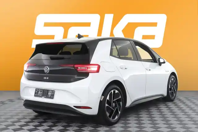 Valkoinen Viistoperä, Volkswagen ID.3 – VAR-17318