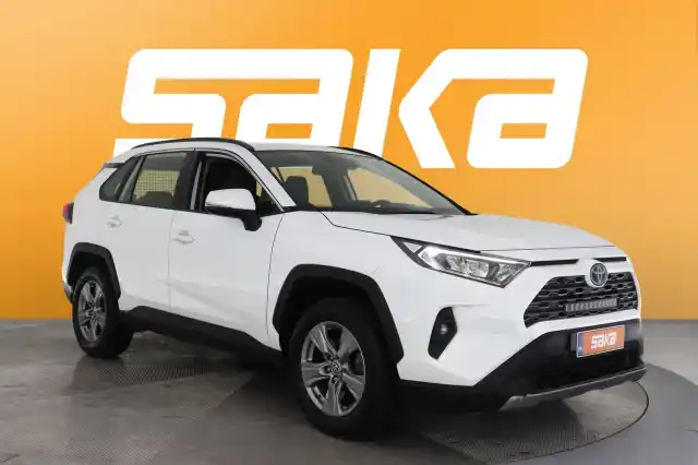 Valkoinen Maastoauto, Toyota RAV4 – VAR-17523