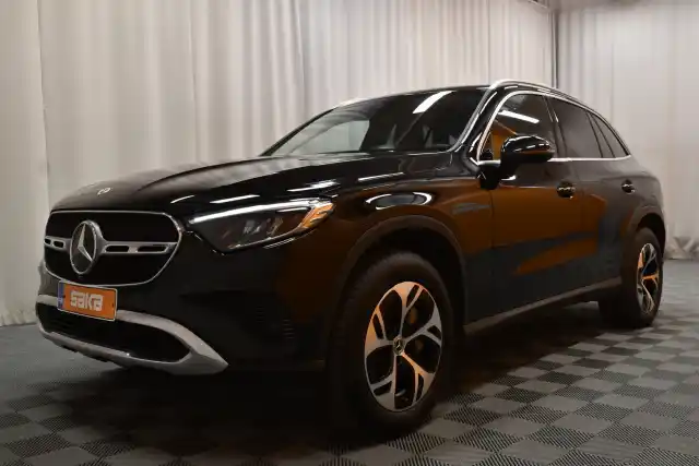 Musta Maastoauto, Mercedes-Benz GLC – VAR-17580