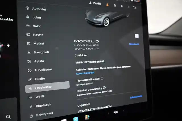 Harmaa Sedan, Tesla Model 3 – VAR-17648