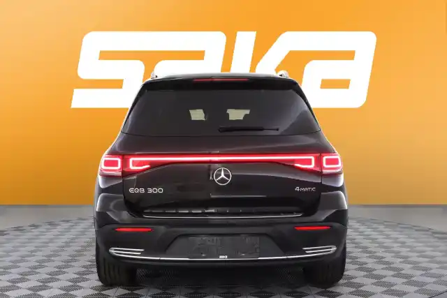 Musta Maastoauto, Mercedes-Benz EQB – VAR-17856