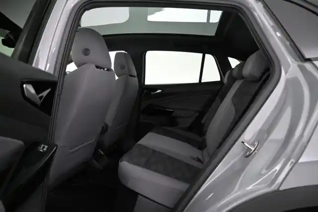 Harmaa Maastoauto, Volkswagen ID.4 – VAR-17961