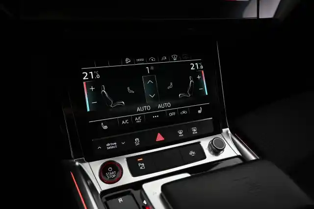 Harmaa Maastoauto, Audi e-tron – VAR-18089