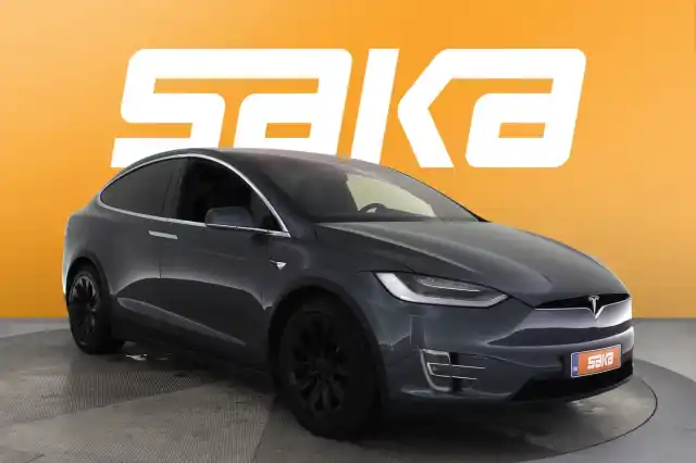 Harmaa Maastoauto, Tesla Model X – VAR-18345