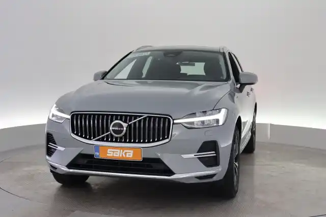 Harmaa Maastoauto, Volvo XC60 – VAR-18403