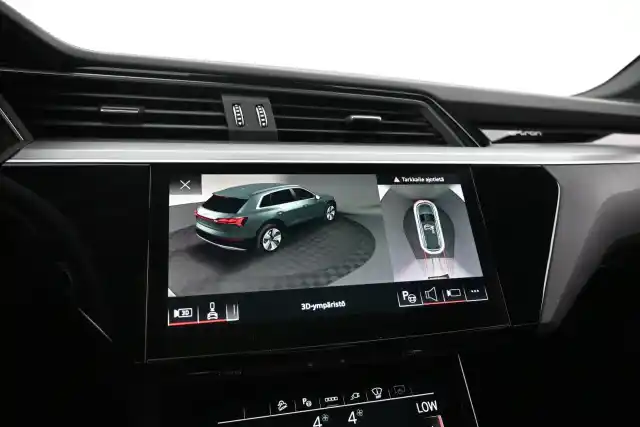 Sininen Maastoauto, Audi Q8 e-tron – VAR-18531