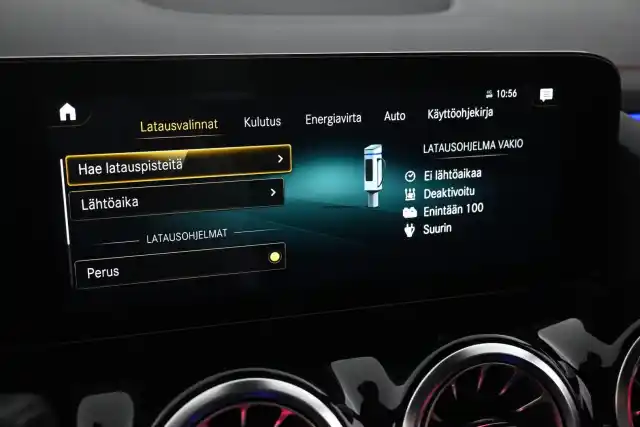 Sininen Maastoauto, Mercedes-Benz EQA – VAR-18694