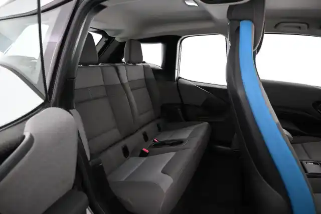 Valkoinen Viistoperä, BMW i3 – VAR-19690