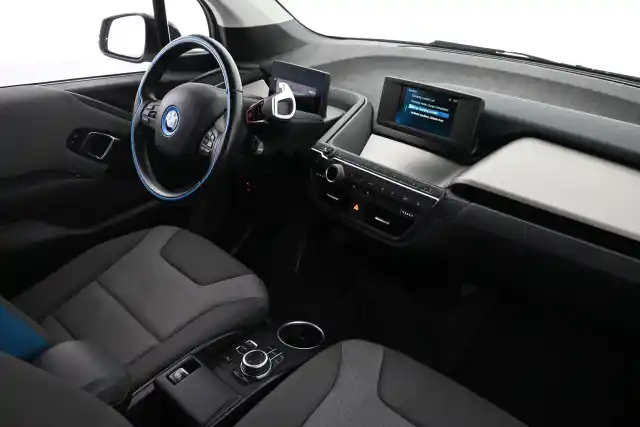 Valkoinen Viistoperä, BMW i3 – VAR-19690