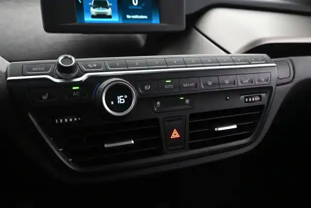 Valkoinen Viistoperä, BMW i3 – VAR-19690