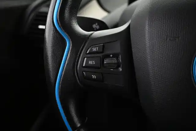 Valkoinen Viistoperä, BMW i3 – VAR-19690